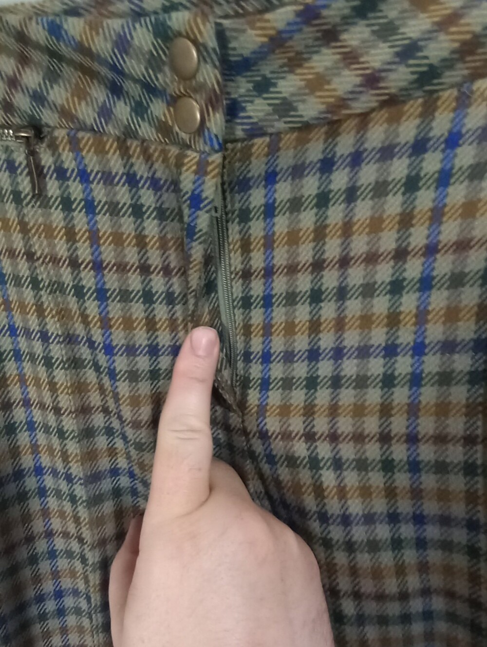 J.McLaughlin Yara Olive Green Plaid Pleated Ankle Pant Size 10 - Picture 4 of 6